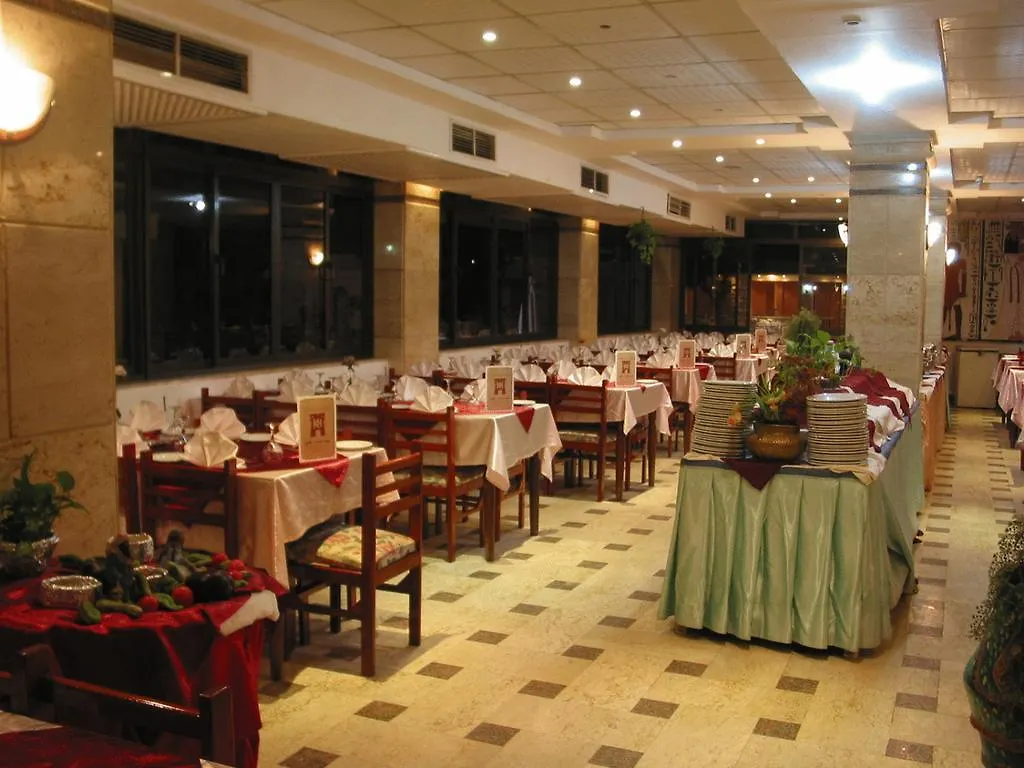 Karnak Hotel Luxor